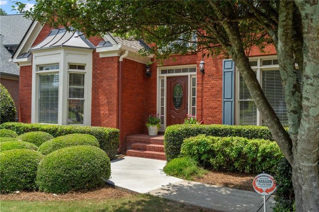 3929 Fort NE Trail, Roswell, GA 30075