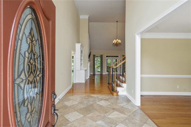 3929 Fort NE Trail, Roswell, GA 30075