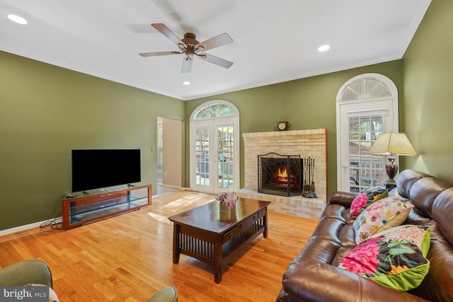 12244 QUINCE VALLEY DR, North Potomac, MD 20878