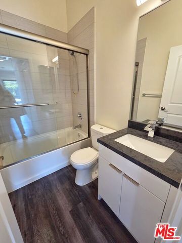 2651 S Hobart Boulevard 6, Los Angeles, CA 90018