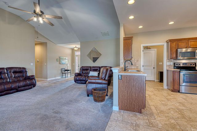 2966 Megan Drive, Newburgh, IN 47630