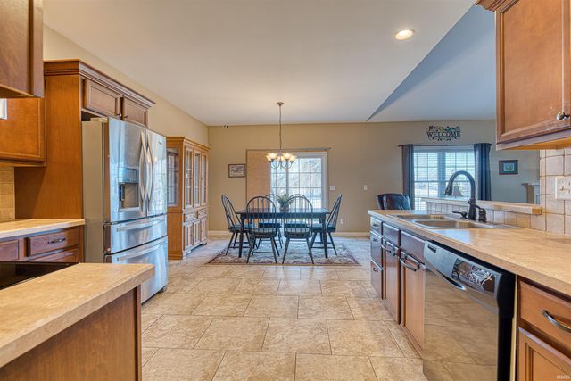 2966 Megan Drive, Newburgh, IN 47630