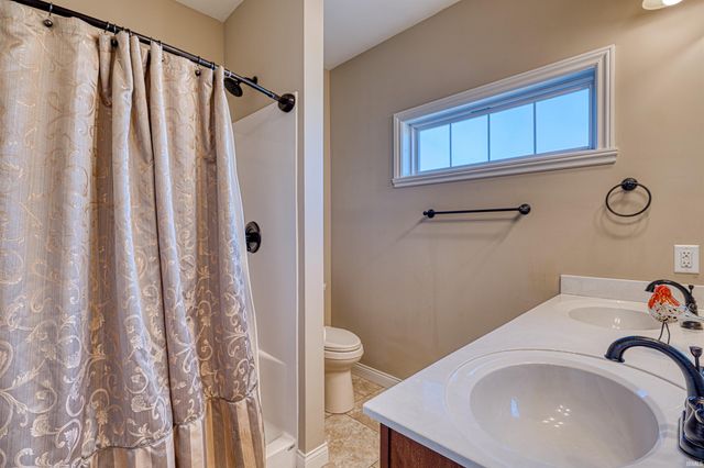 2966 Megan Drive, Newburgh, IN 47630