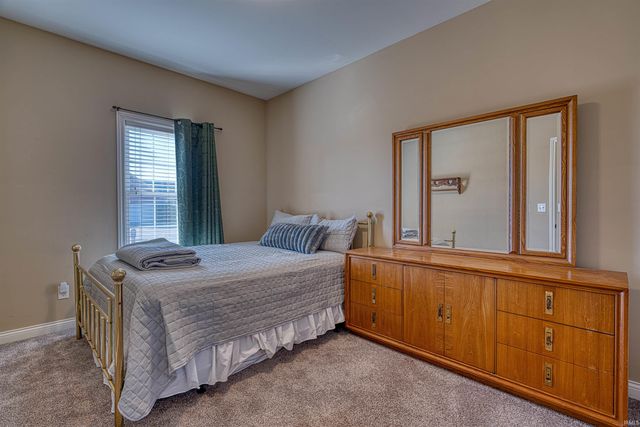 2966 Megan Drive, Newburgh, IN 47630