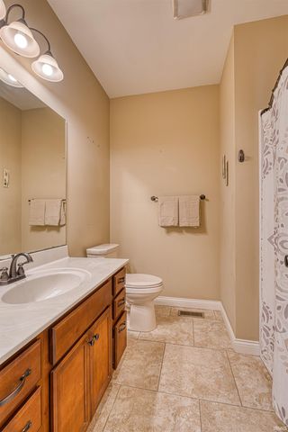 2966 Megan Drive, Newburgh, IN 47630