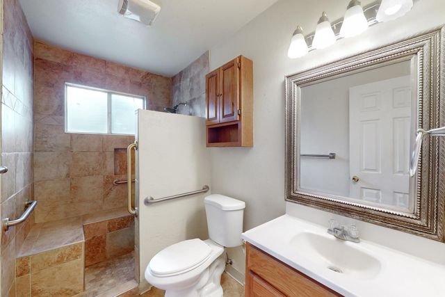 2065 Howlett Ave, Yuba City, CA 95993