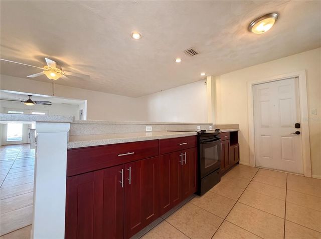 4013 52ND STREET COURT W, Bradenton, FL 34209