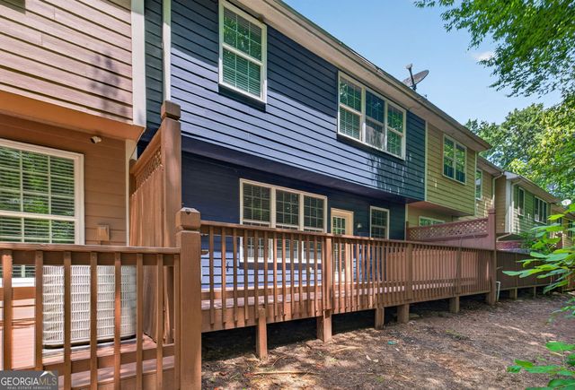2294 Meadow's End, Duluth, GA 30097