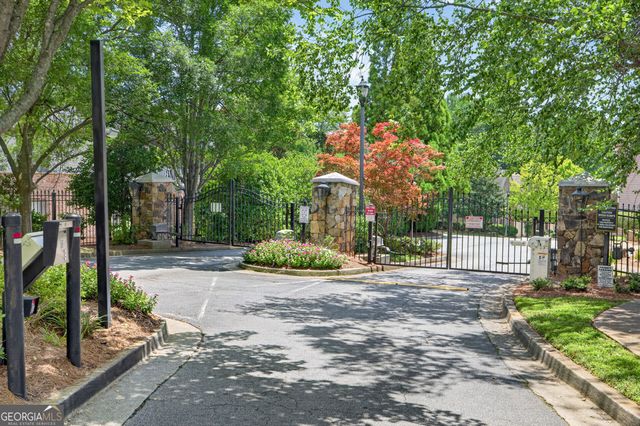 2294 Meadow's End, Duluth, GA 30097