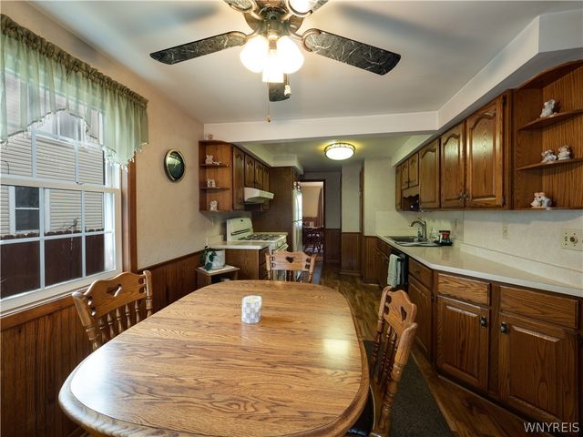 104 Lincoln Street, Lancaster, NY 14043