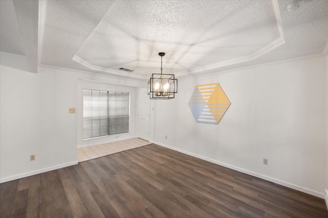 5400 Emerald Park Boulevard, Arlington, TX 76017