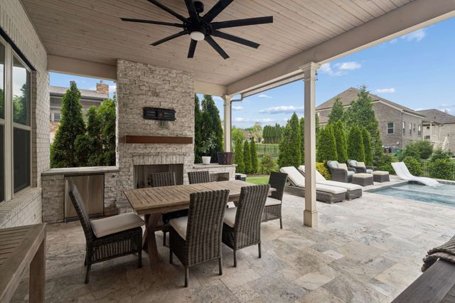 1810 Legacy Cove Ln, Brentwood, TN 37027