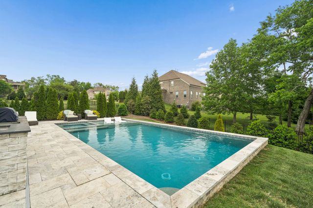 1810 Legacy Cove Ln, Brentwood, TN 37027
