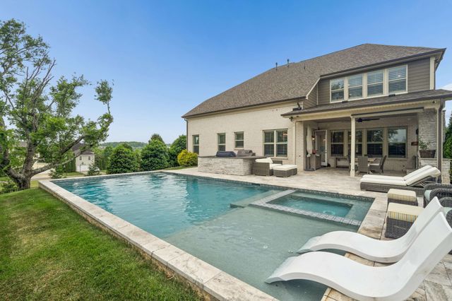 1810 Legacy Cove Ln, Brentwood, TN 37027