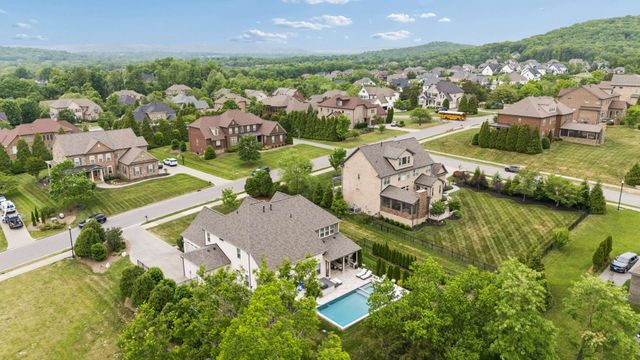 1810 Legacy Cove Ln, Brentwood, TN 37027