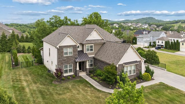 1810 Legacy Cove Ln, Brentwood, TN 37027
