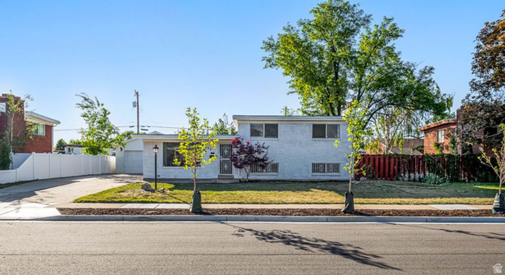 5764 S NENA WAY, Salt Lake City, UT 84107