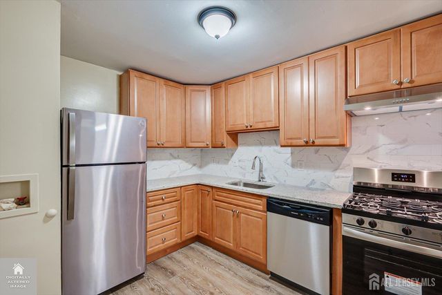 434 College Drive, Edison, NJ 08817