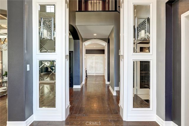 1610 Via Roma Circle, Corona, CA 92881