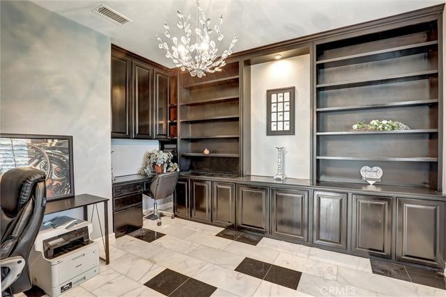 1610 Via Roma Circle, Corona, CA 92881