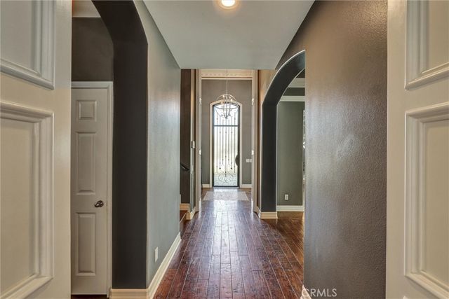 1610 Via Roma Circle, Corona, CA 92881