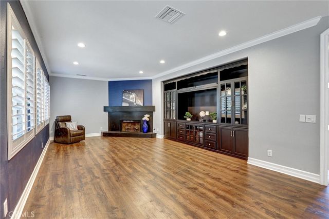 1610 Via Roma Circle, Corona, CA 92881