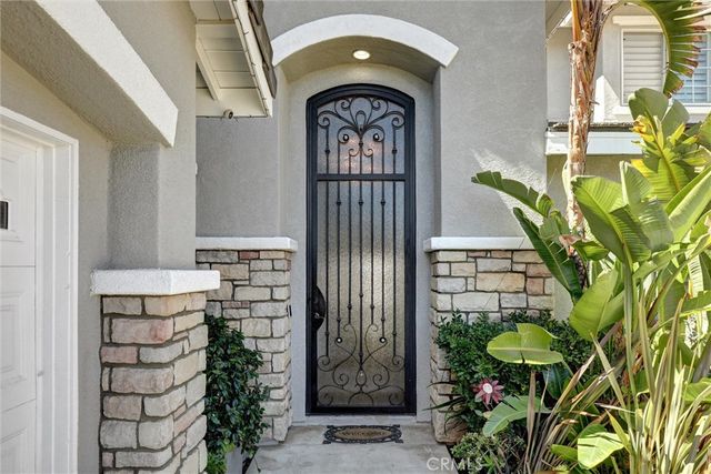 1610 Via Roma Circle, Corona, CA 92881
