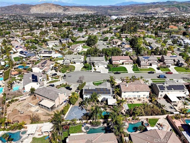 1610 Via Roma Circle, Corona, CA 92881