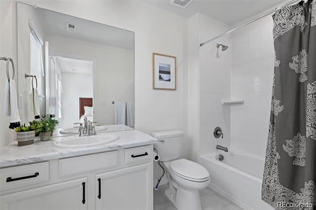 16263 Mount Mestas Way, Broomfield, CO 80023