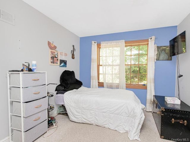 35 Barnard Road, New Rochelle, NY 10801