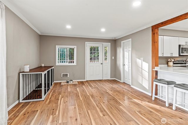 5130 Pacific Way, Longview, WA 98632