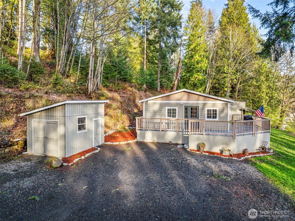 5130 Pacific Way, Longview, WA 98632