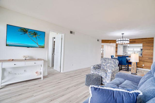 10310 S Ocean Drive 307, Jensen Beach, FL 34957