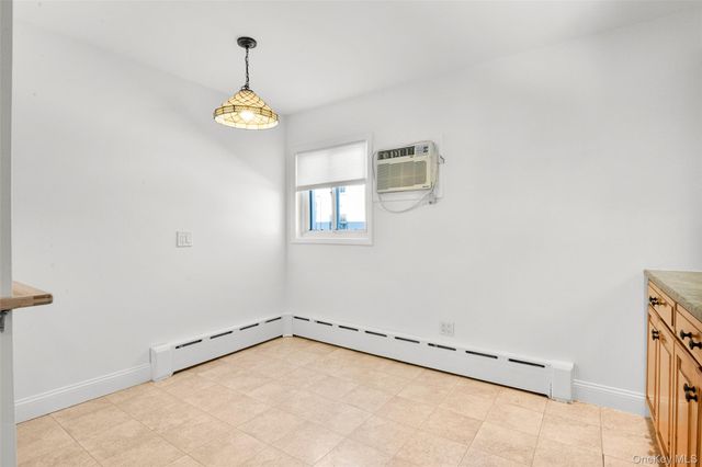 60 Holland Street, Harrison, NY 10528