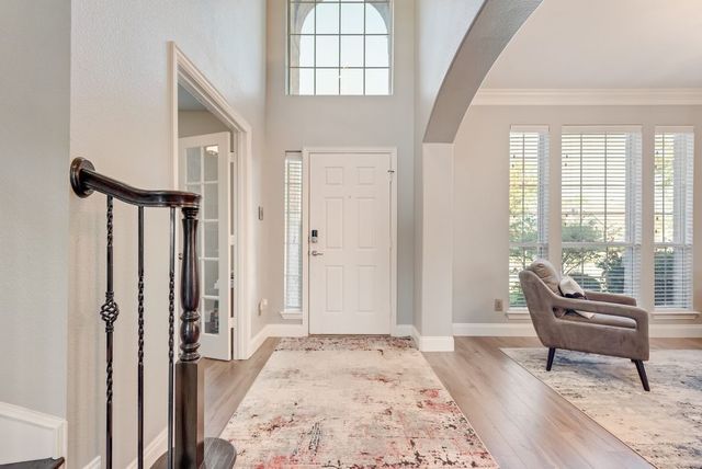 2335 Clark Trail, Grand Prairie, TX 75052