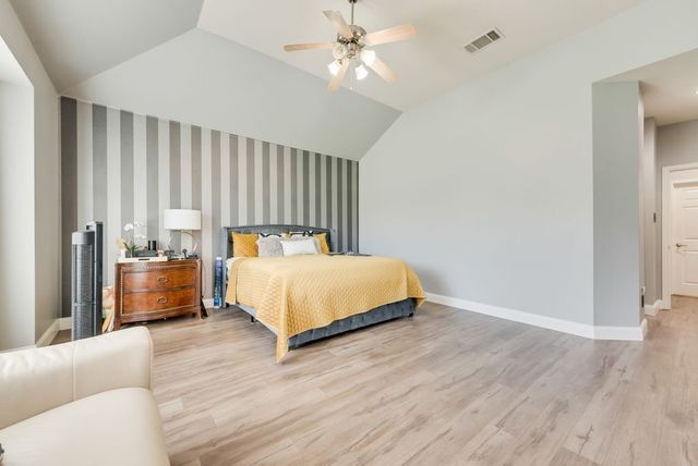 2335 Clark Trail, Grand Prairie, TX 75052