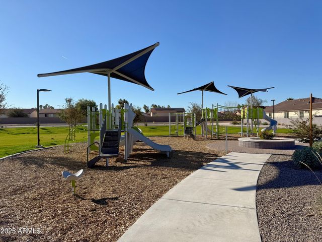 10203 W Crittenden Lane, Avondale, AZ 85392