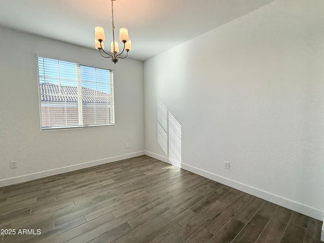 10203 W Crittenden Lane, Avondale, AZ 85392