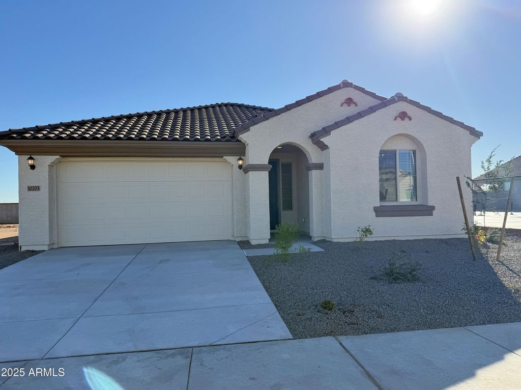 10203 W Crittenden Lane, Avondale, AZ 85392