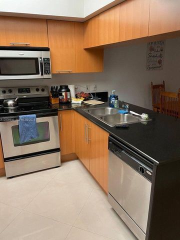 1750 N Bayshore Dr 2514, Miami, FL 33132