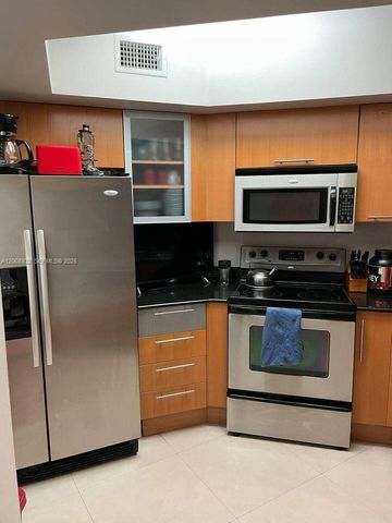 1750 N Bayshore Dr 2514, Miami, FL 33132