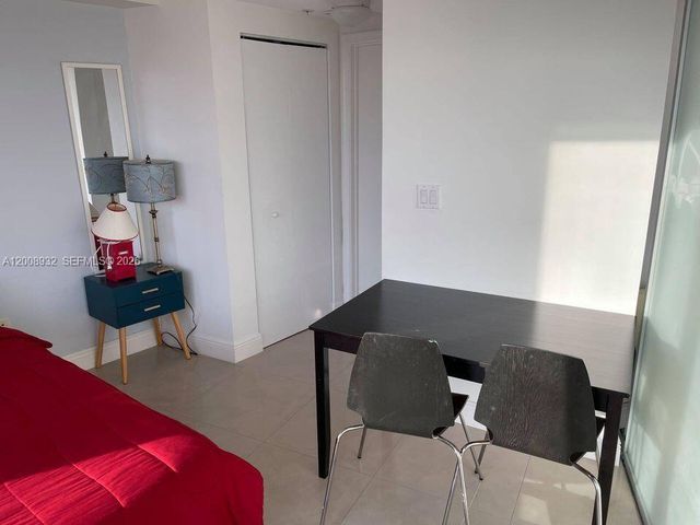 1750 N Bayshore Dr 2514, Miami, FL 33132