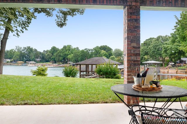 7980 Holly Court, Denver, NC 28037