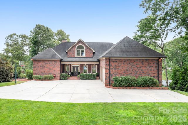 7980 Holly Court, Denver, NC 28037