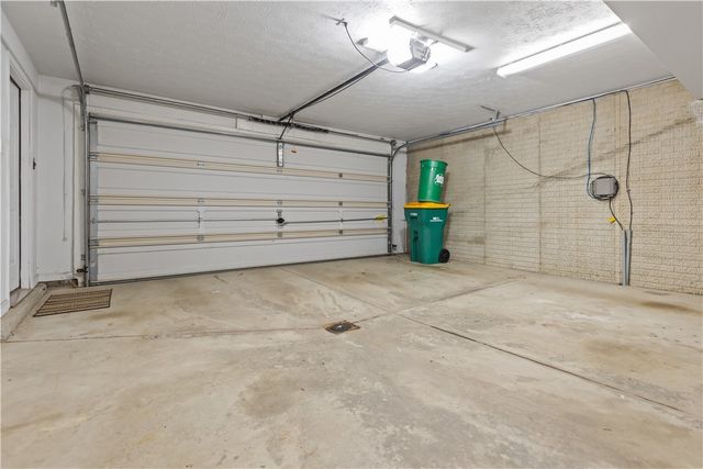 2010 Overlook Ct_Unit 1, North Strabane, PA 15317