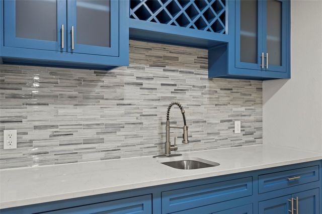 4125 Hawthorn Lane, Fort Worth, TX 76137