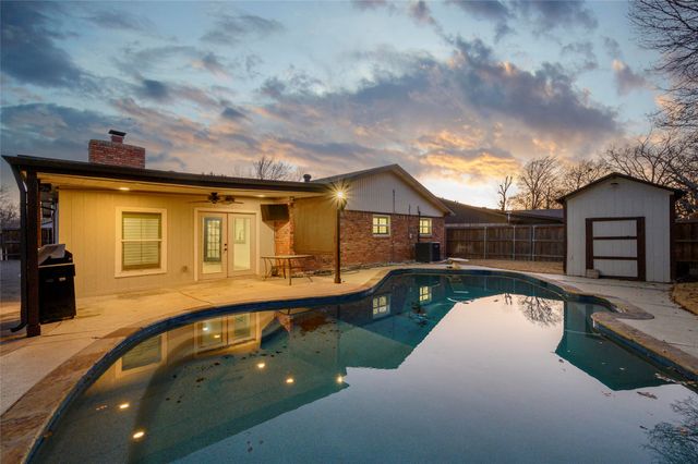 4125 Hawthorn Lane, Fort Worth, TX 76137