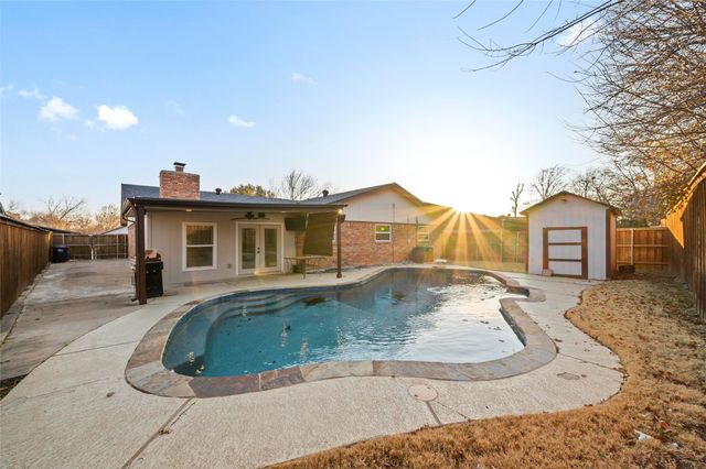 4125 Hawthorn Lane, Fort Worth, TX 76137