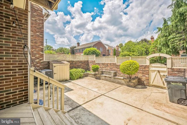 7330 LEWINSVILLE PARK CT, Mclean, VA 22101