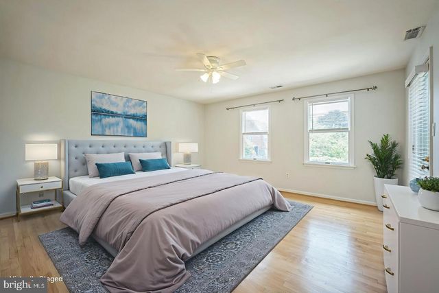 7330 LEWINSVILLE PARK CT, Mclean, VA 22101